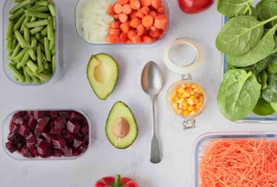 Jebakan Lapar Terus Saat Hujan? Ikuti Checklist Sehat Ini!