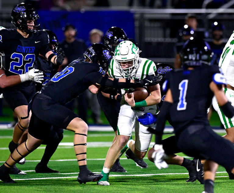 Wall football advances to state title, downing defending champs Gunter
