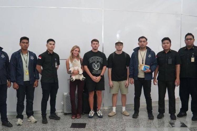 Imigrasi di Bali: Bintang Film Dewasa Inggris Dideportasi