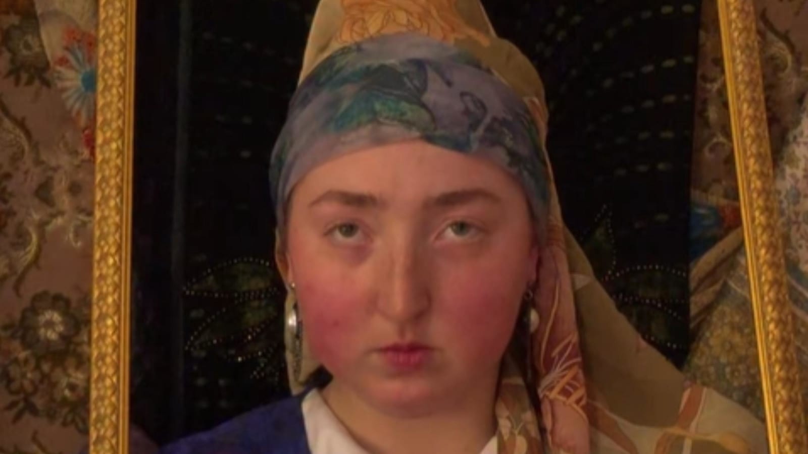 10 photos of the 'renaissance beauty' woman sparking online war as ...