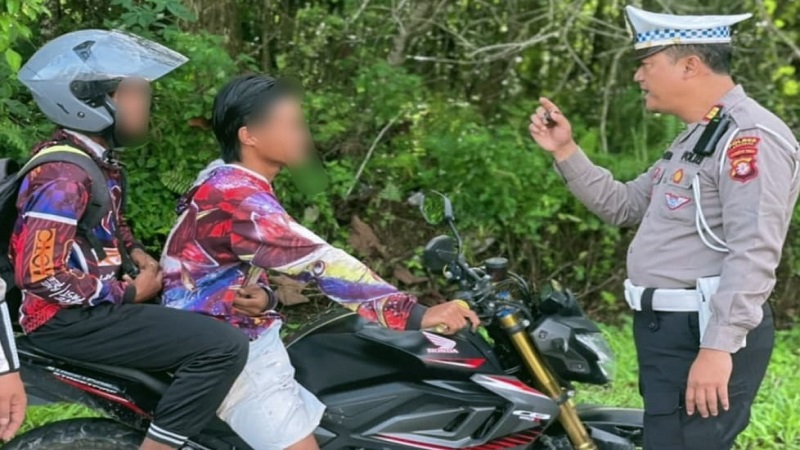 Temukan Pelanggar Lalu Lintas dengan Cepat, Kasatlantas Beri Edukasi dan Teguran Humanis