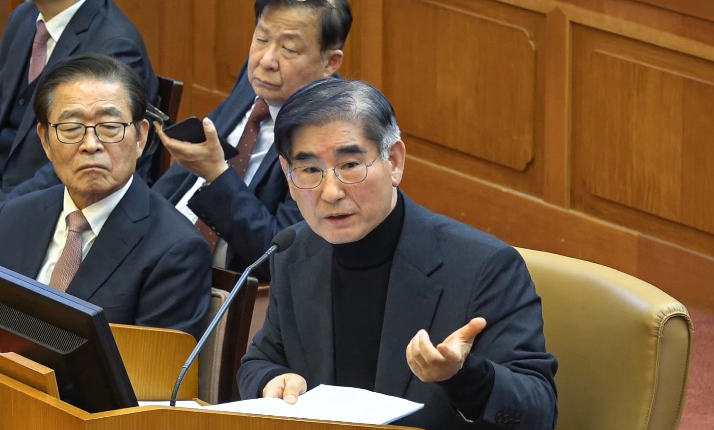 Special counsel indicts former defense minister over HID leak