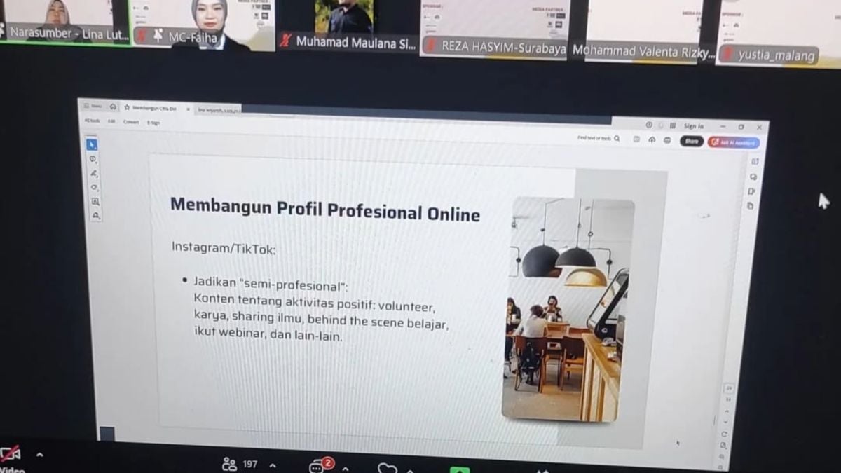 Webinar ASM Ariyanti: Citra Diri Profesional di Era Digital untuk Sukses Karier
