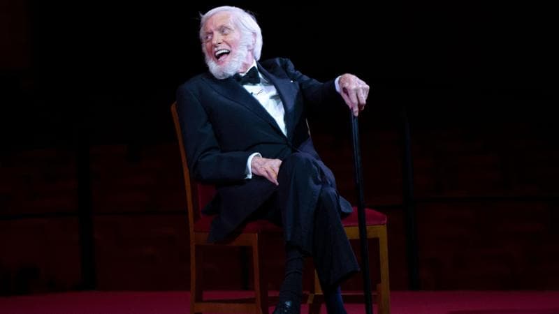 I 100 anni di Dick Van Dyke, lo spazzacamino di Mary Poppins: 