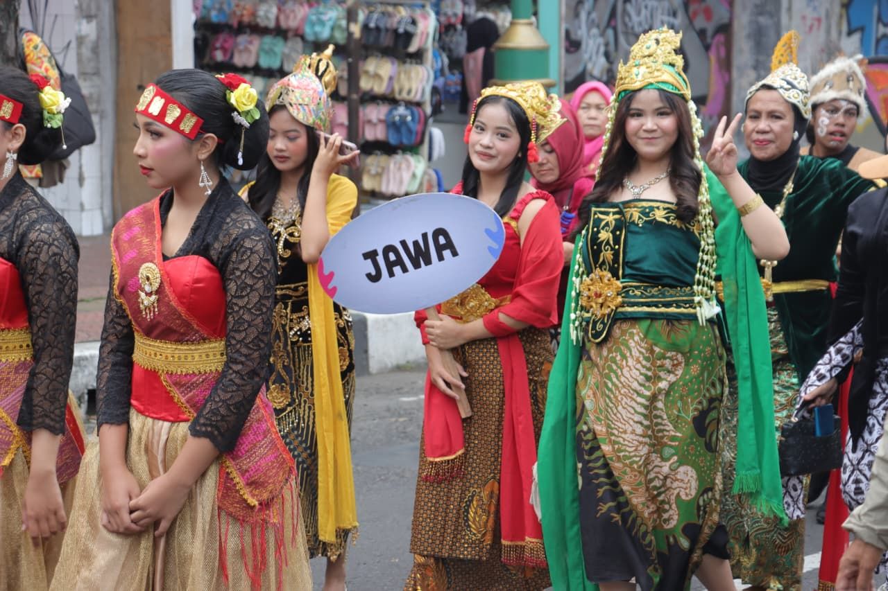 Festival Sangkuriang: Ruang Persatuan dan Toleransi Budaya