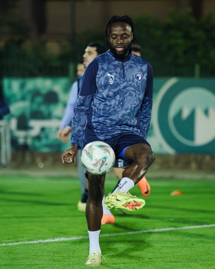 Conheça Mayele, artilheiro e destaque do Pyramids, rival do Flamengo no ...