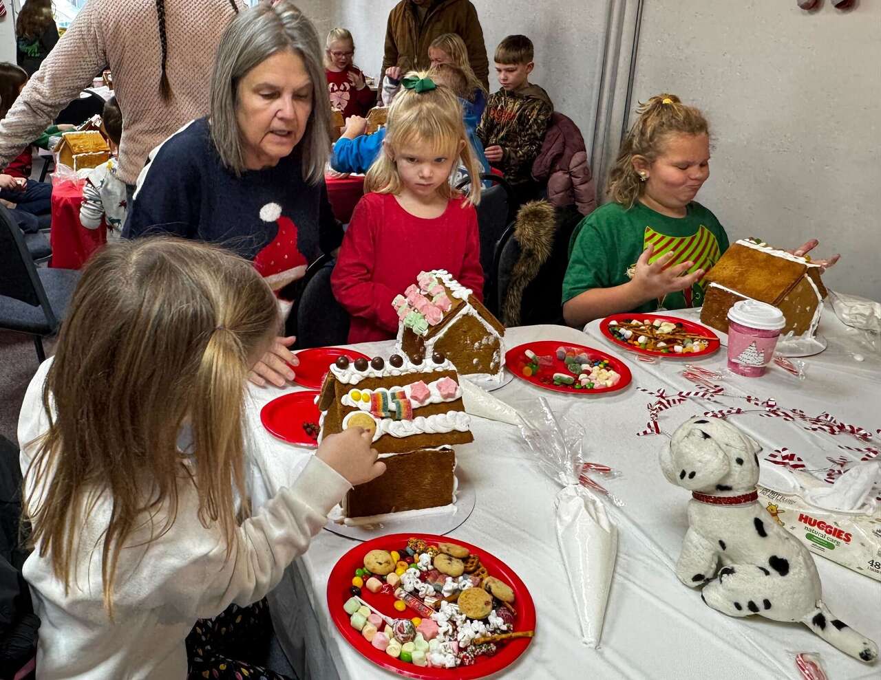 Sebewaing Library’s gingerbread contest brings families together for a ...