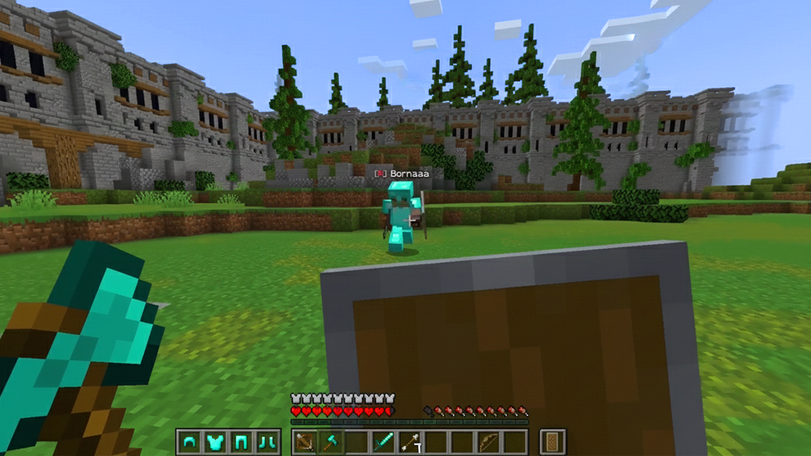Axe combat practice in Minecraft