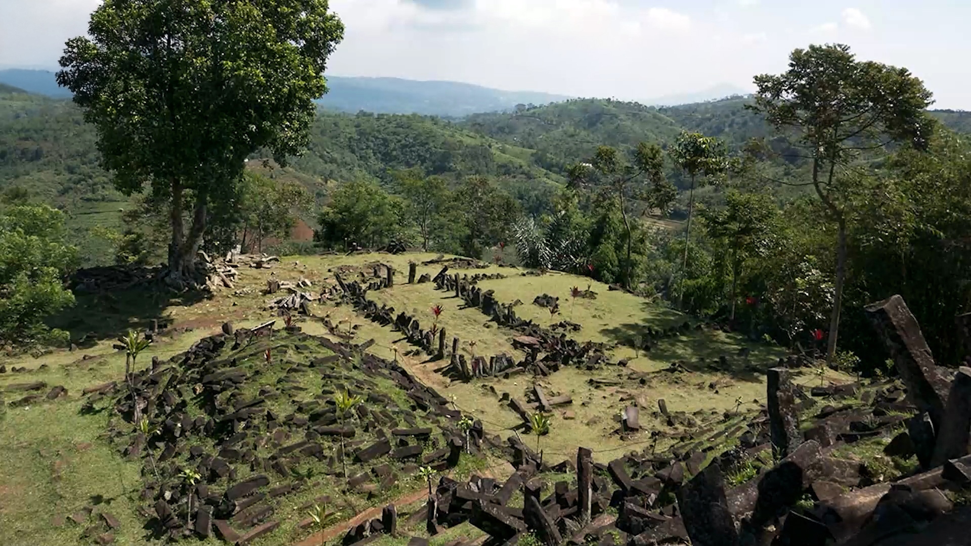 Gunung Padang Separating evidence from ancient apocalypse
