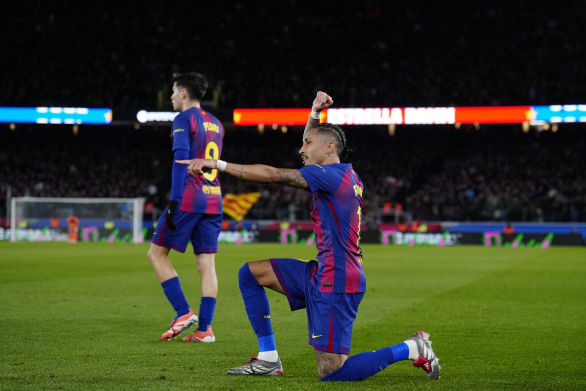 El Barça vence a Osasuna y sigue líder de LaLiga