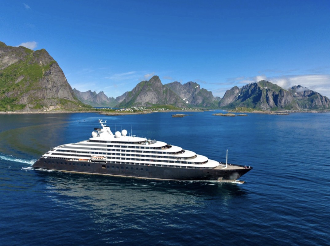 Iconic cruise line formally announces retirement of two of its most ...