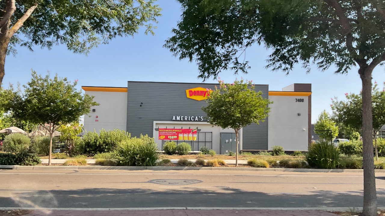 Denny's is closing stores nationwide. See which locations