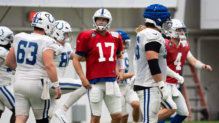 Colts elevate Philip Rivers, place key blocker on IR