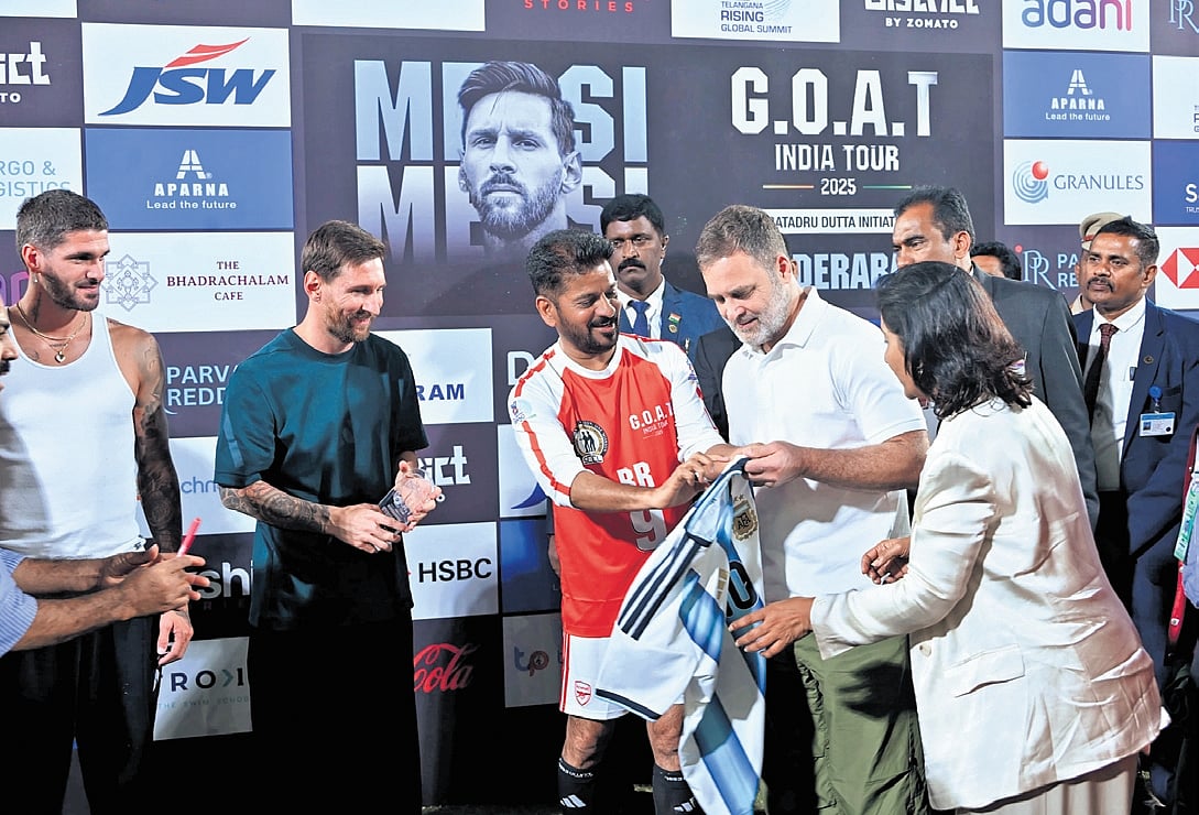 Messi mania reigns: Carnival atmosphere in Hyderabad