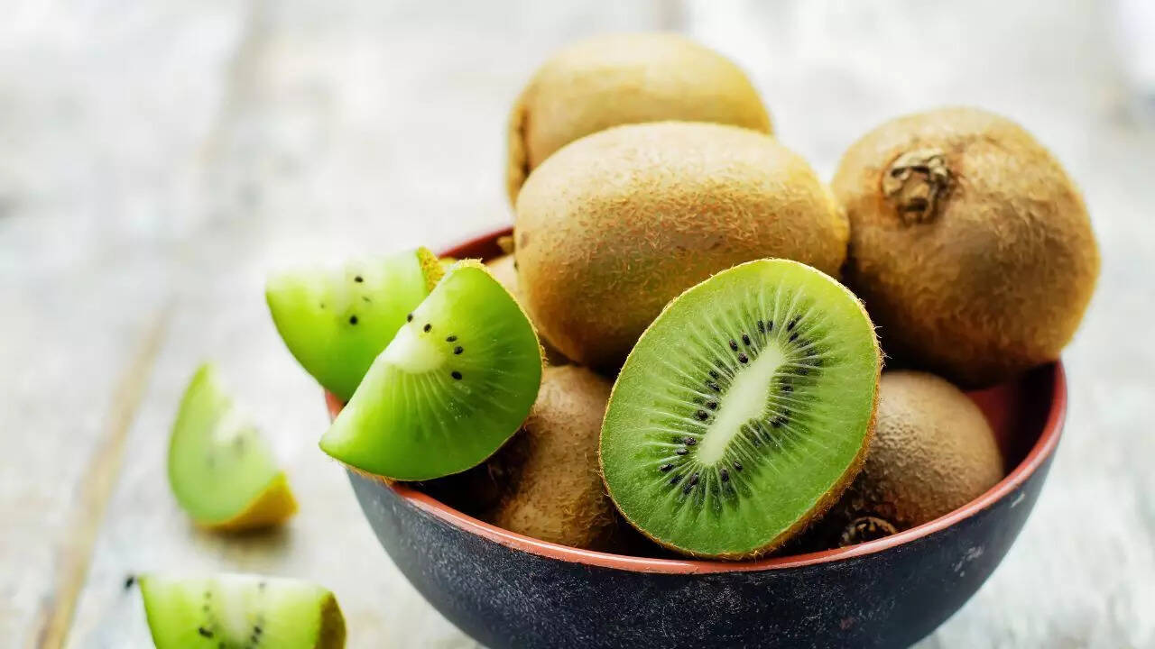 8 gut-healthy snacks you can eat for better bowel regularity