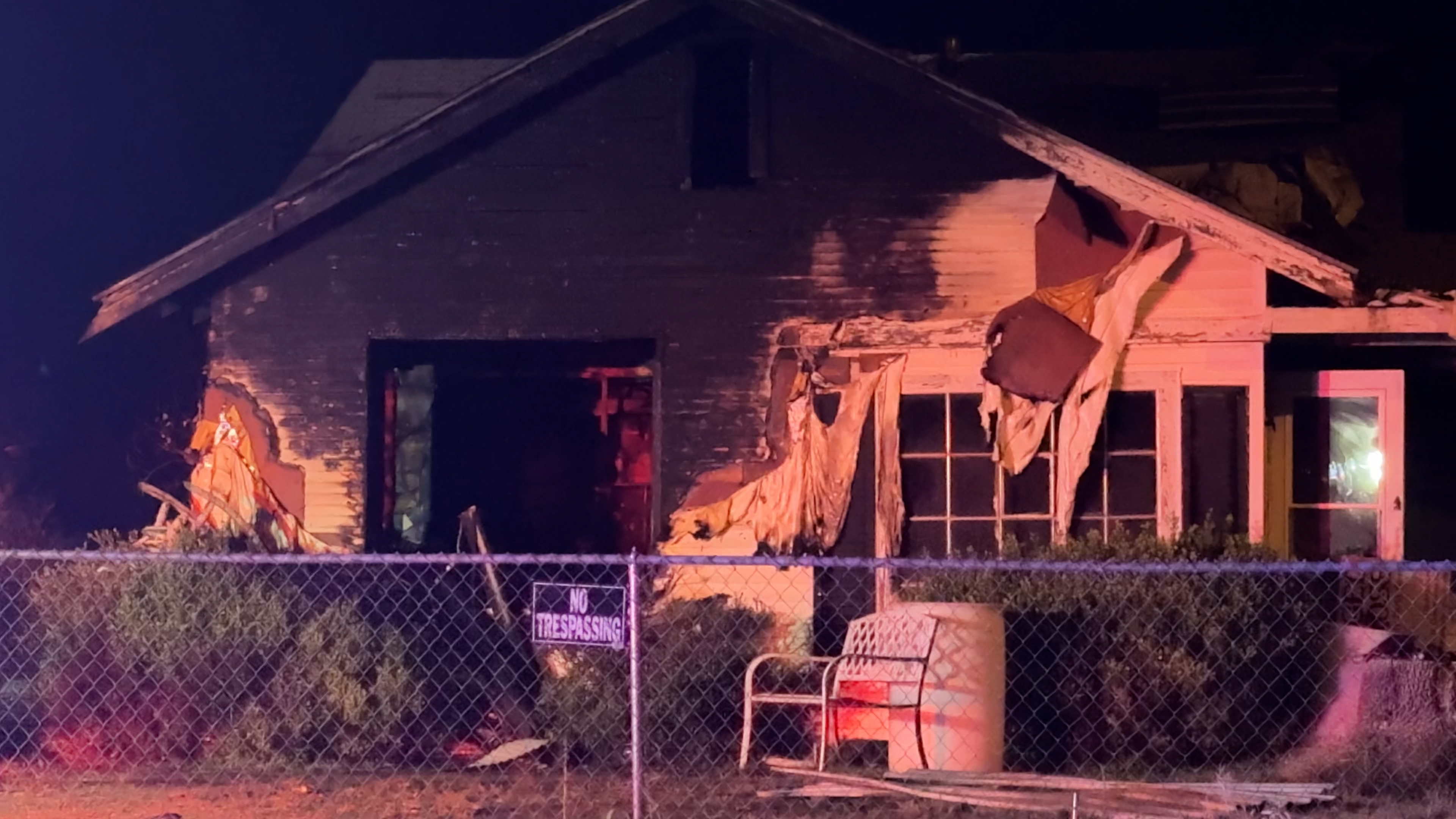 Firefighters battle fully engulfed house fire in north San Angelo