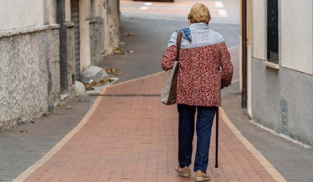 New study reveals overlooked factor that may increase risk of frailty ...