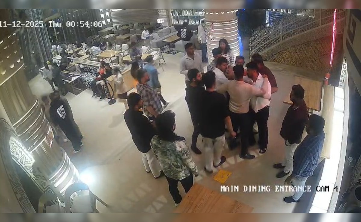 Chaos at Bengaluru pub owned by Shilpa Shetty. Video goes viral