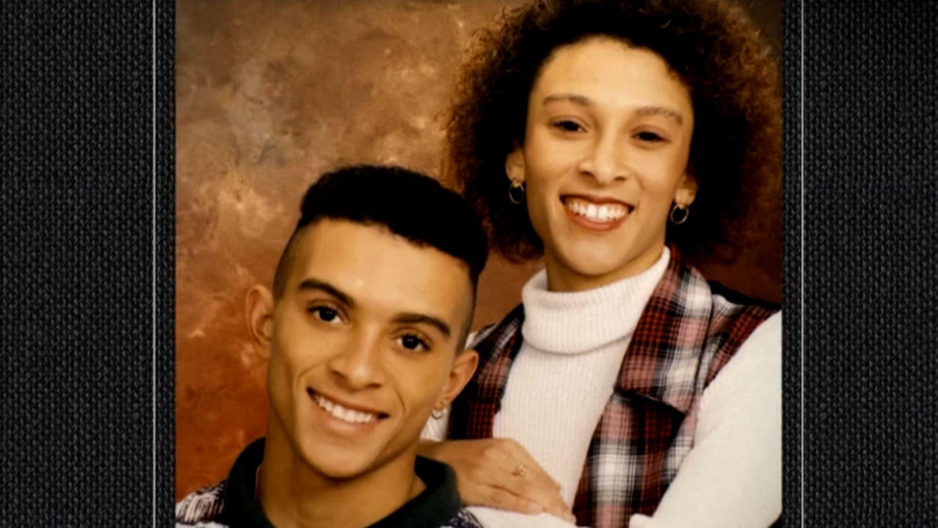 A "Survivor" finalist's mission to prove his late sister was murdered