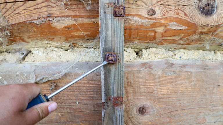 Remove rust from bolts without taking them out using a tool you already own