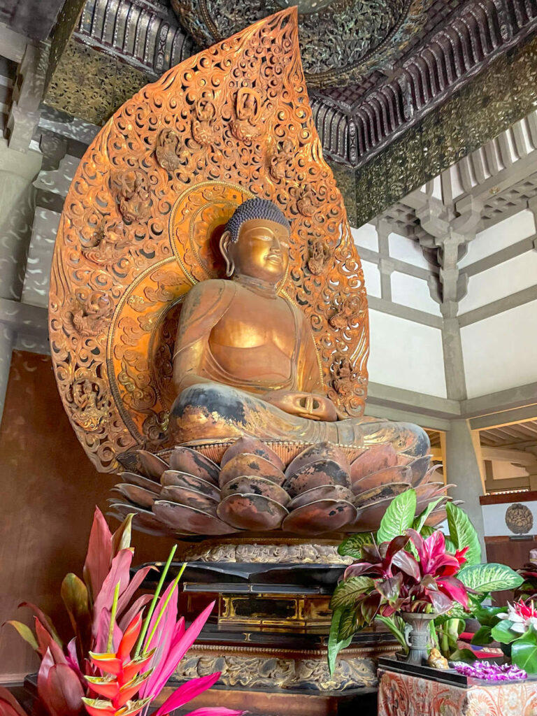 8 incredible things to do at Byodo-In Temple Oahu