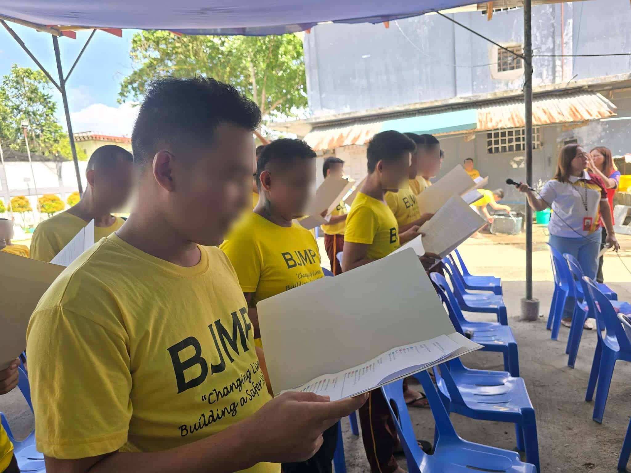 Jail inmates find hope, confidence in English course