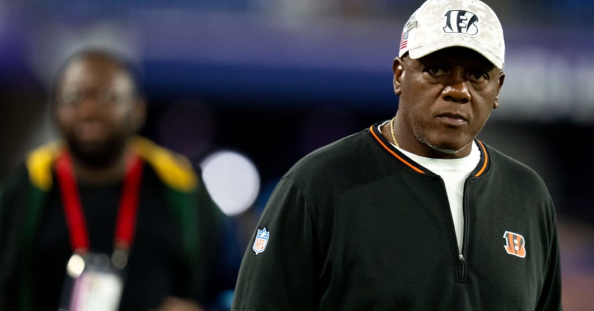 Arkansas targeting former NFL coach to lead defensive line, per report