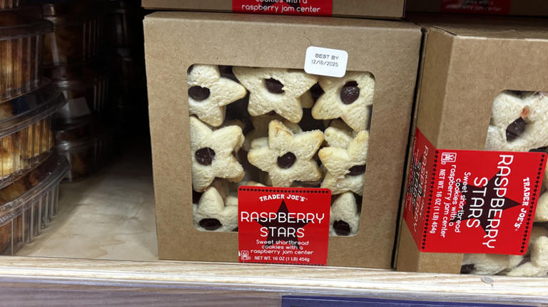 18 Trader Joe's snacks perfect for your New Year's Eve party