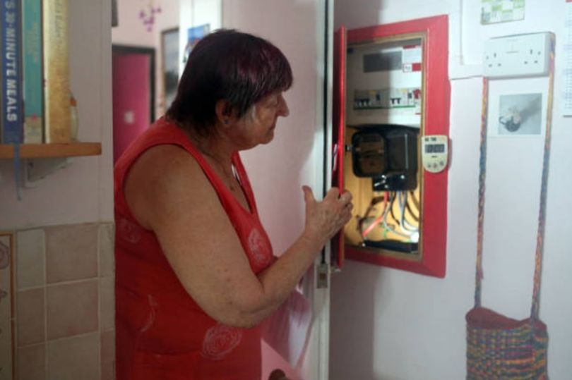 state-pensioners-on-basic-rate-set-to-be-handed-bumper-9-615-from-dwp