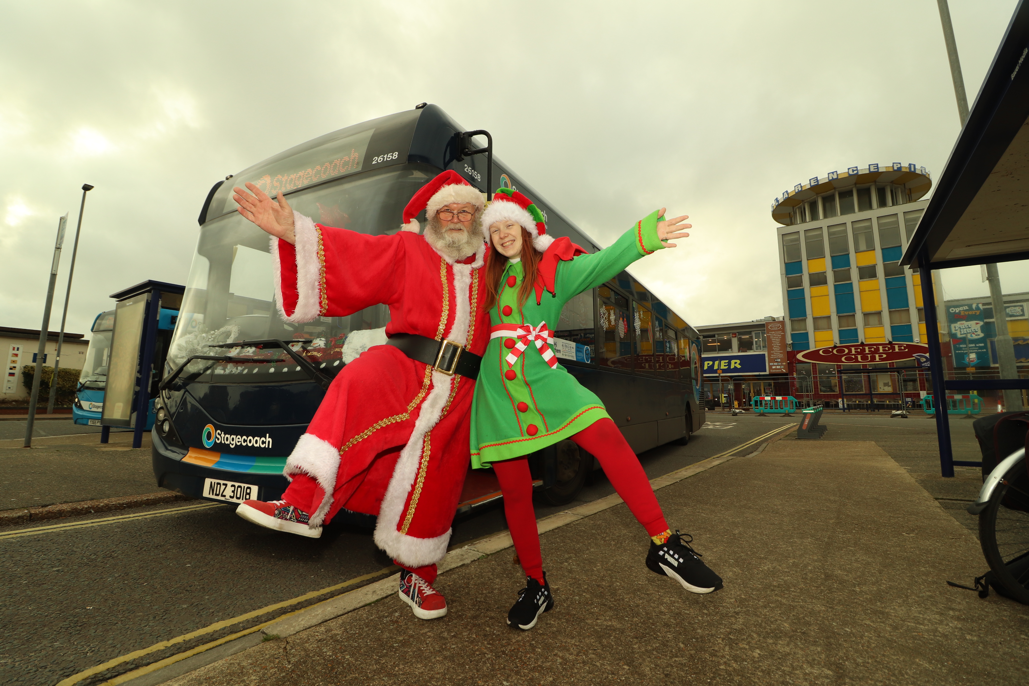 Magical Santa bus service returns to Portsmouth bringing joy to ...