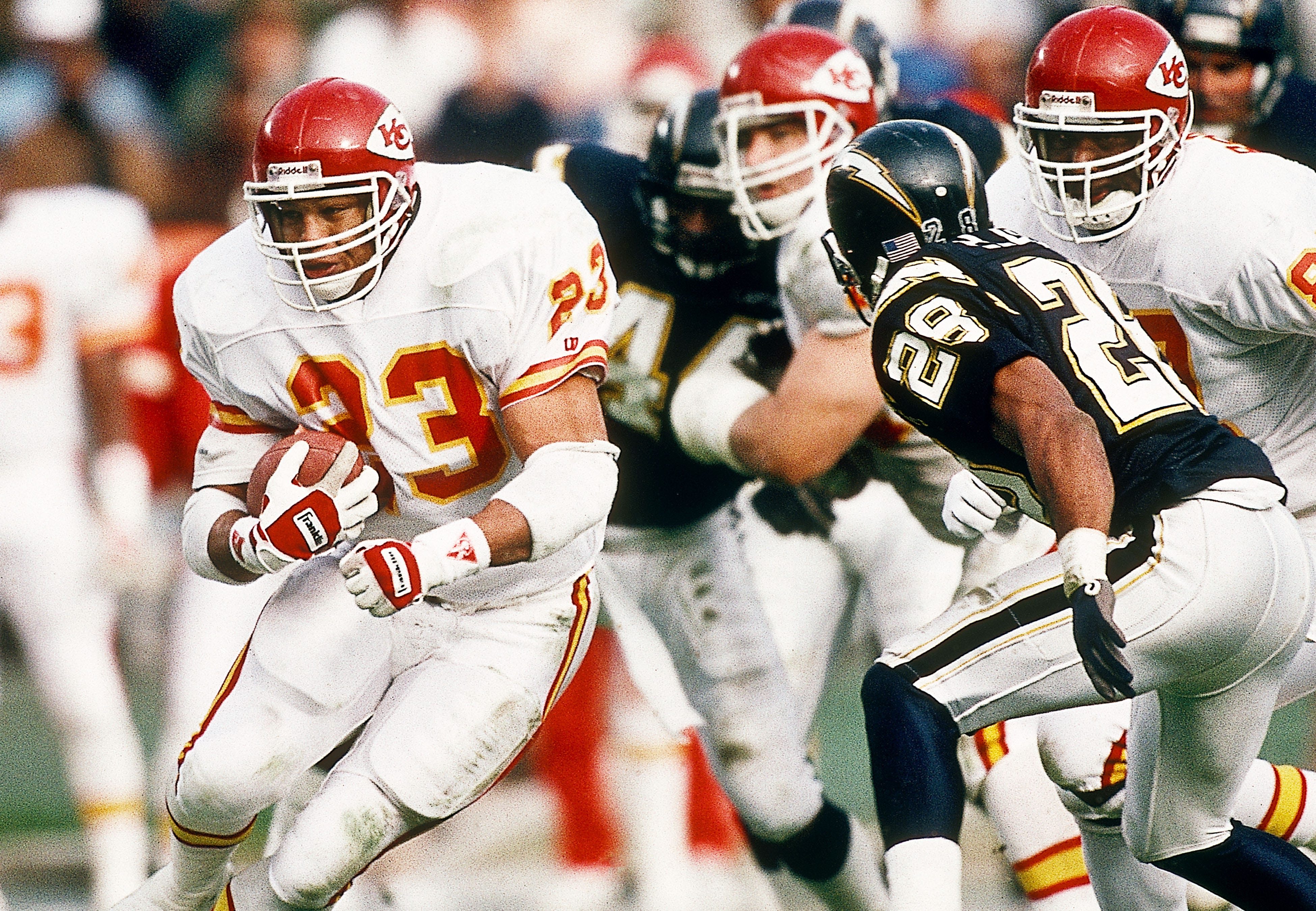 How to watch Chiefs vs. Chargers today: Time, TV channel for Week 15