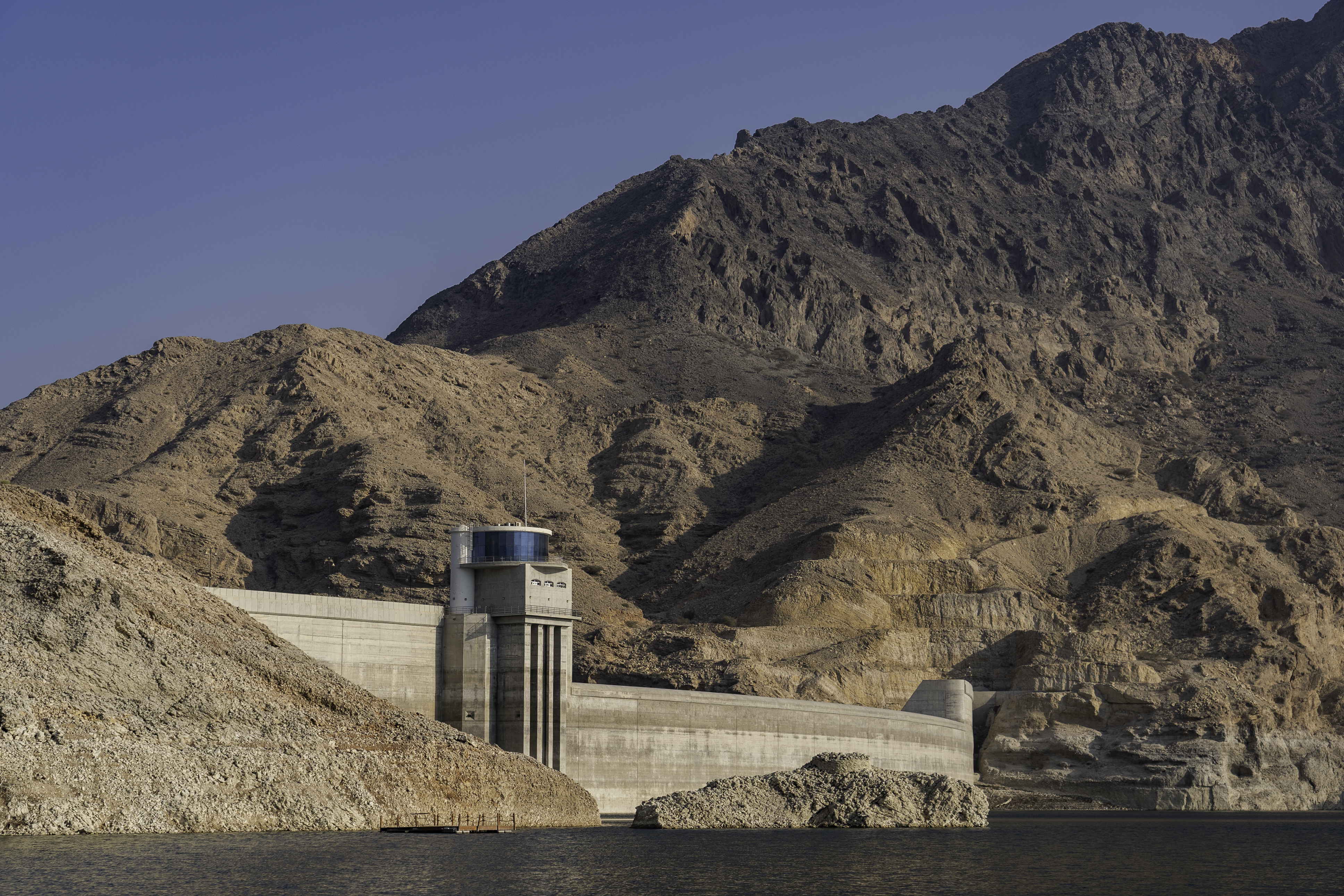 A tower and cafe at Wadi Dayqah Dam near the town of Mazara, Oman.