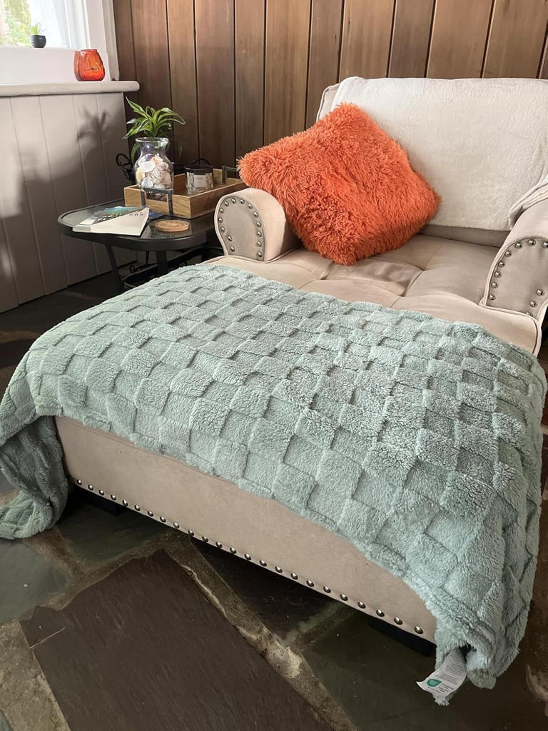 It's cozy blanket season, baby!— Here are 27 great ones