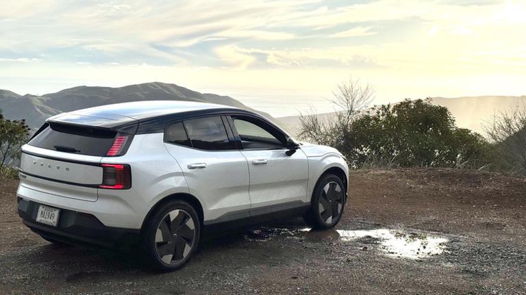 Rear-wheel-drive 2026 Volvo EX30 single motor is a fun, high-quality EV ...