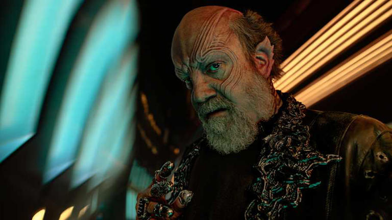 Paul Giamatti in season 1 of Star Trek: Starfleet Academy streaming on Paramount+. Photo Credit: Miller Mobley/Paramount+