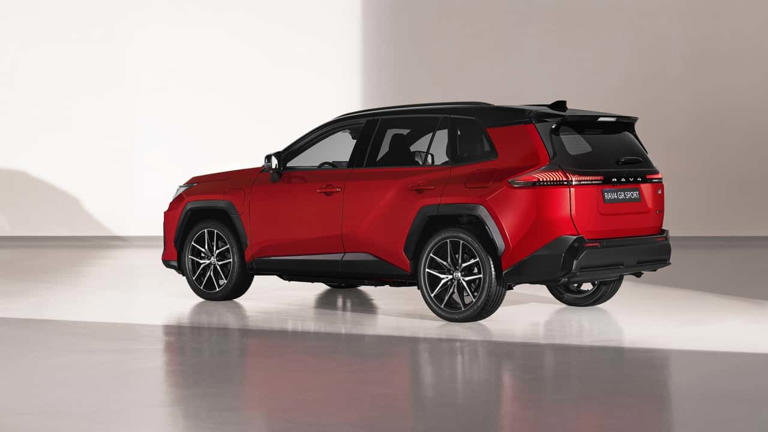 Karşı karşıya: Toyota RAV4 ve Nissan Qashqai