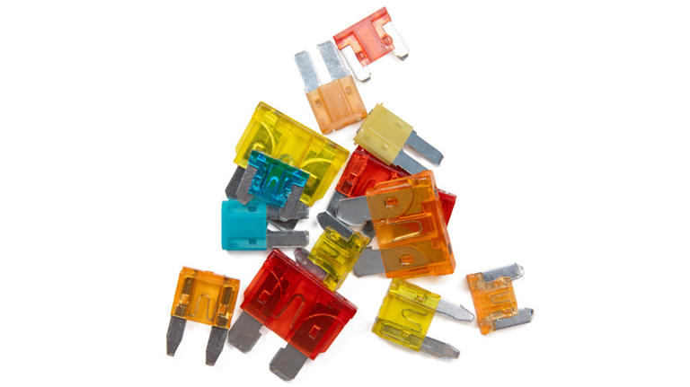 Here's how to check and replace car fuses yourself
