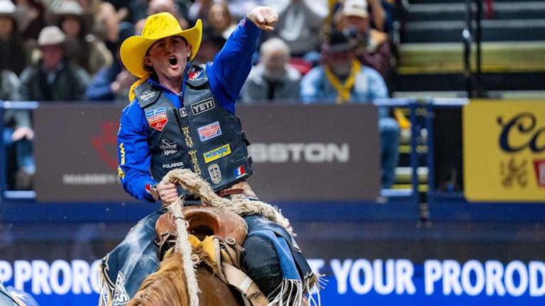 TJ Gray set Thomas & Mack on fire to win coveted 2025 NFR Ram Top Gun honor