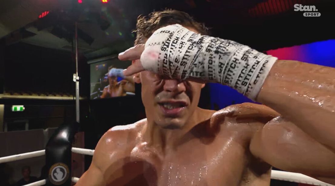 Boxer fights tears in beautiful message to fiancée
