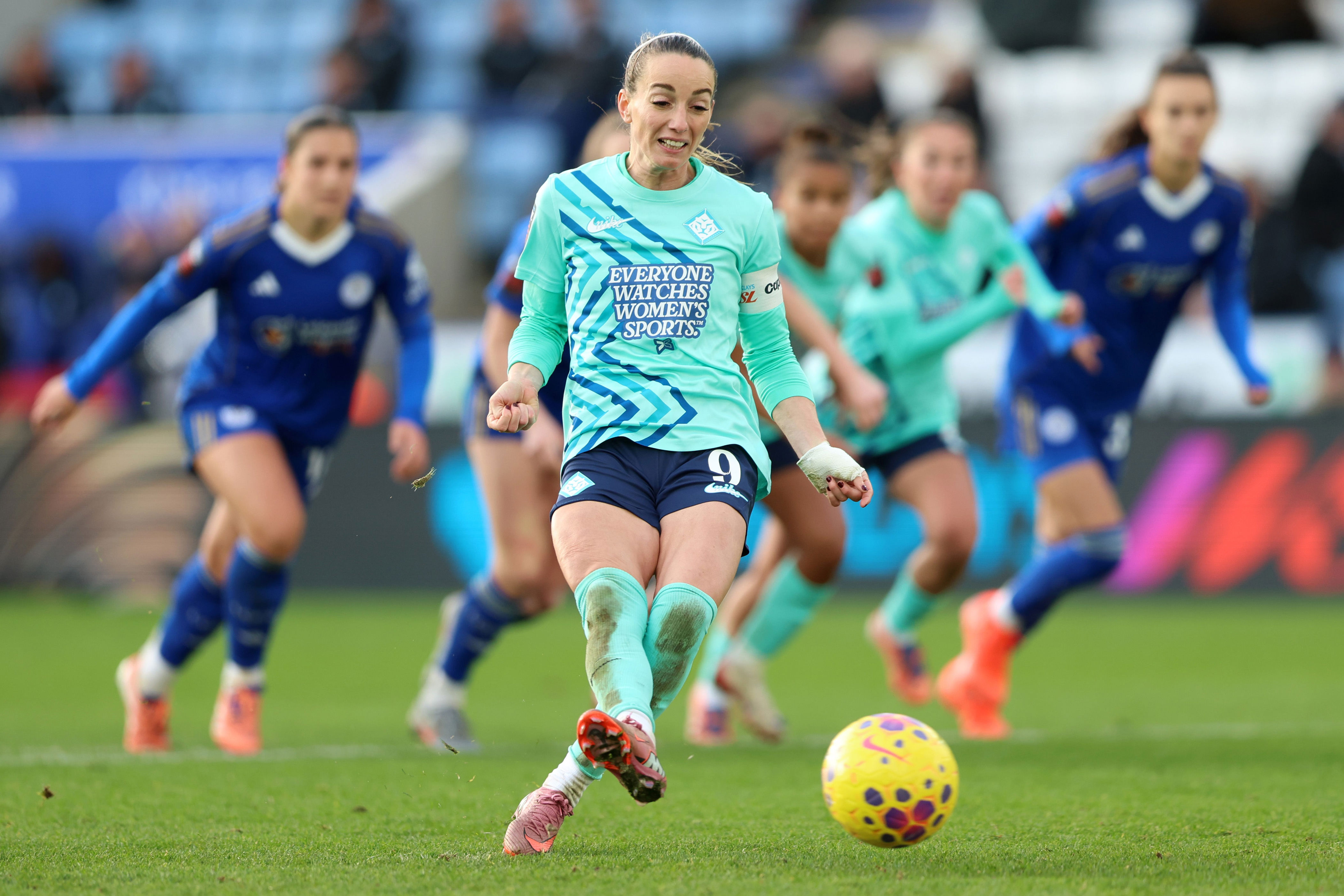 Kosovare Asllani was denied from the penalty spot late on for London City Lionesses (WSL Football via Getty Images)