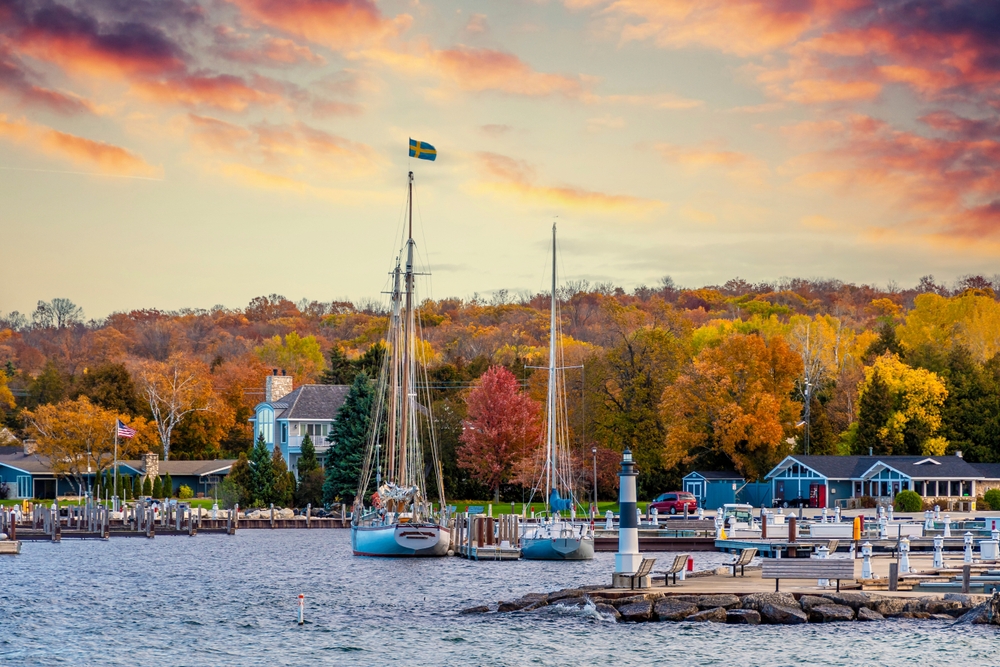 12 places to see fall color without driving mountain roads
