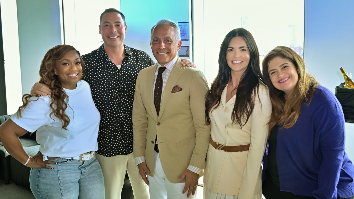 Stars of 'The Kitchen' commemorate final episode of Food Network show