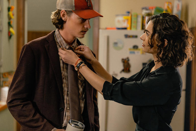 ‘Landman’ star Jacob Lofland can see similarities between Taylor