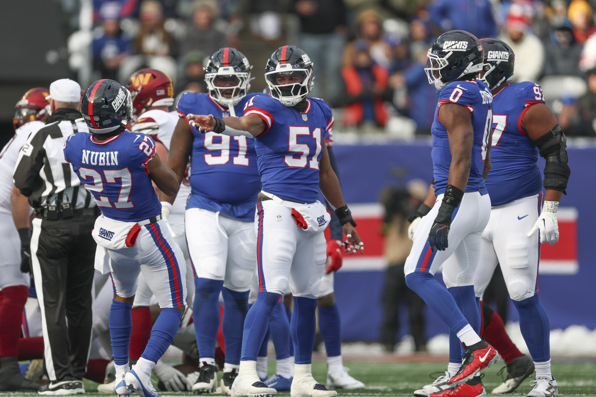 Giants rookie pass rusher Abdul Carter delivers an elite performance to silence recent concerns in New York