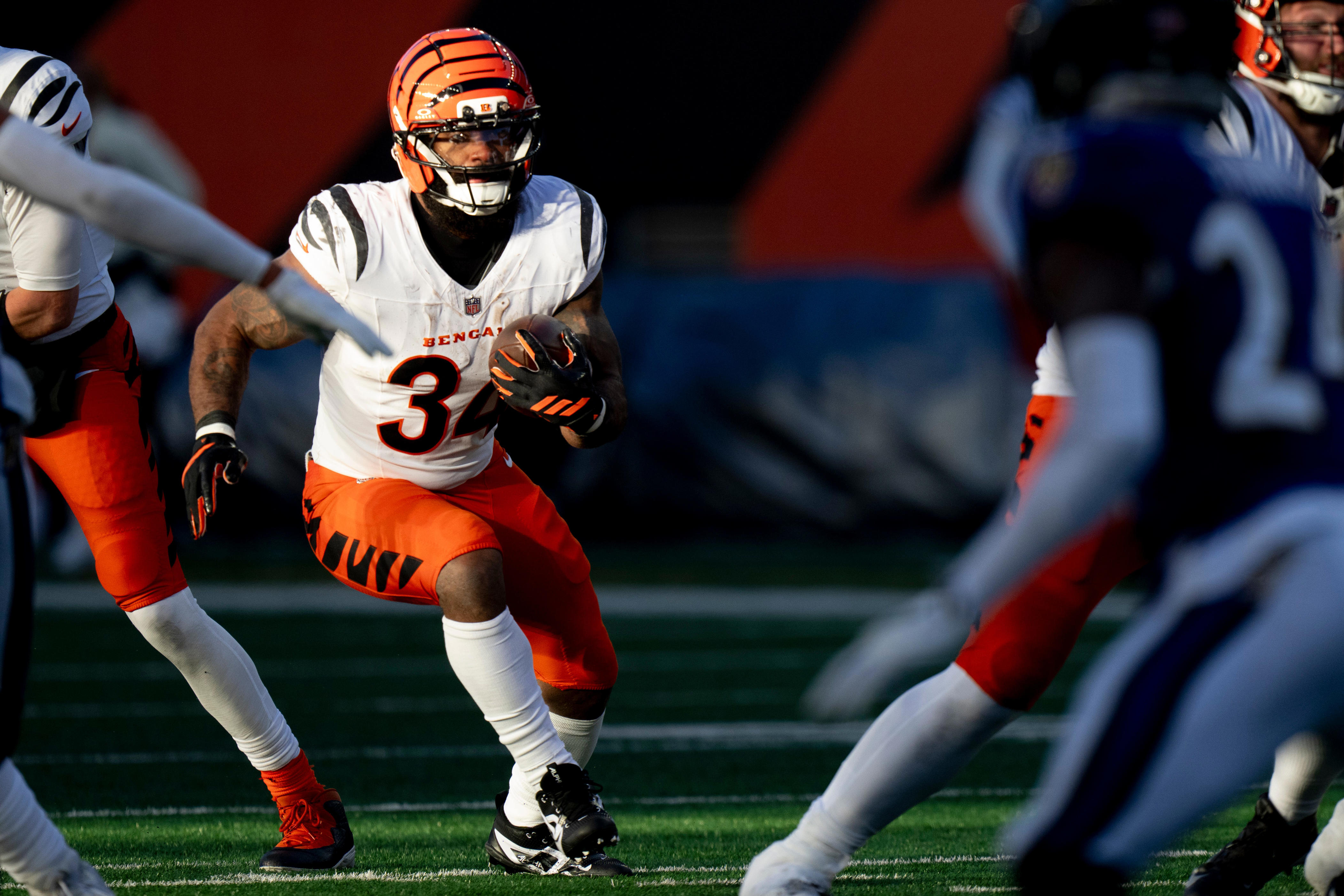 Bengals RB Samaje Perine injured vs Steelers in NFL Week 3
