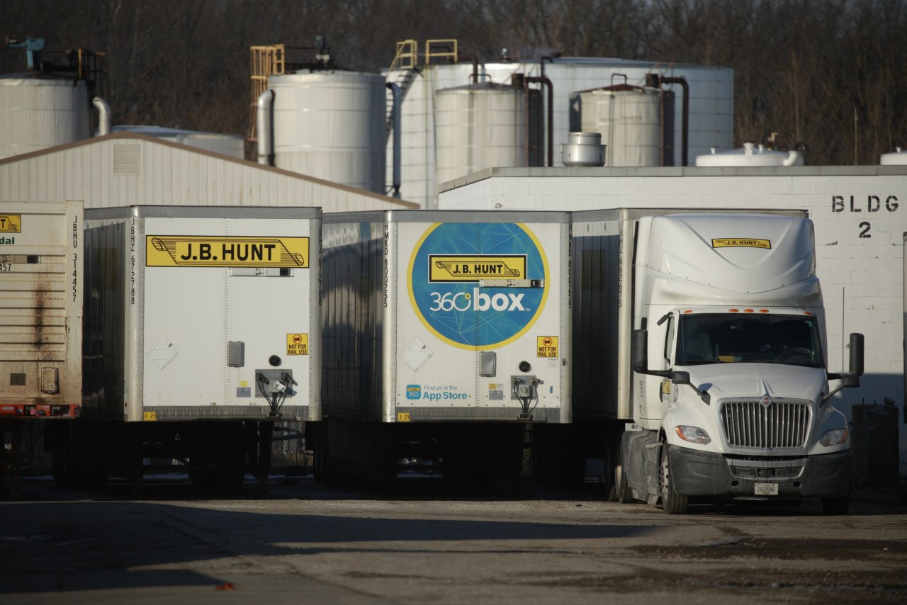 Transportation stocks are hitting their stride. That’s a good sign for investors.<br>