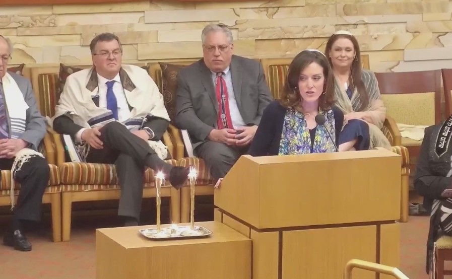 Rabbi Hutchings becomes first woman leader in Nevada’s largest Reform ...