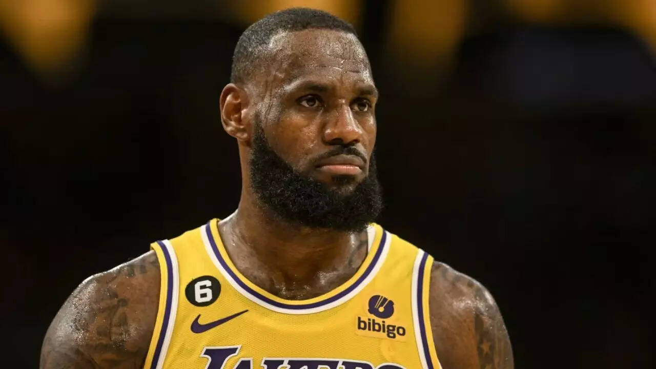 LeBron James explodes in furious Lakers meltdown after grabbing referee  during heated clash with NBA rival