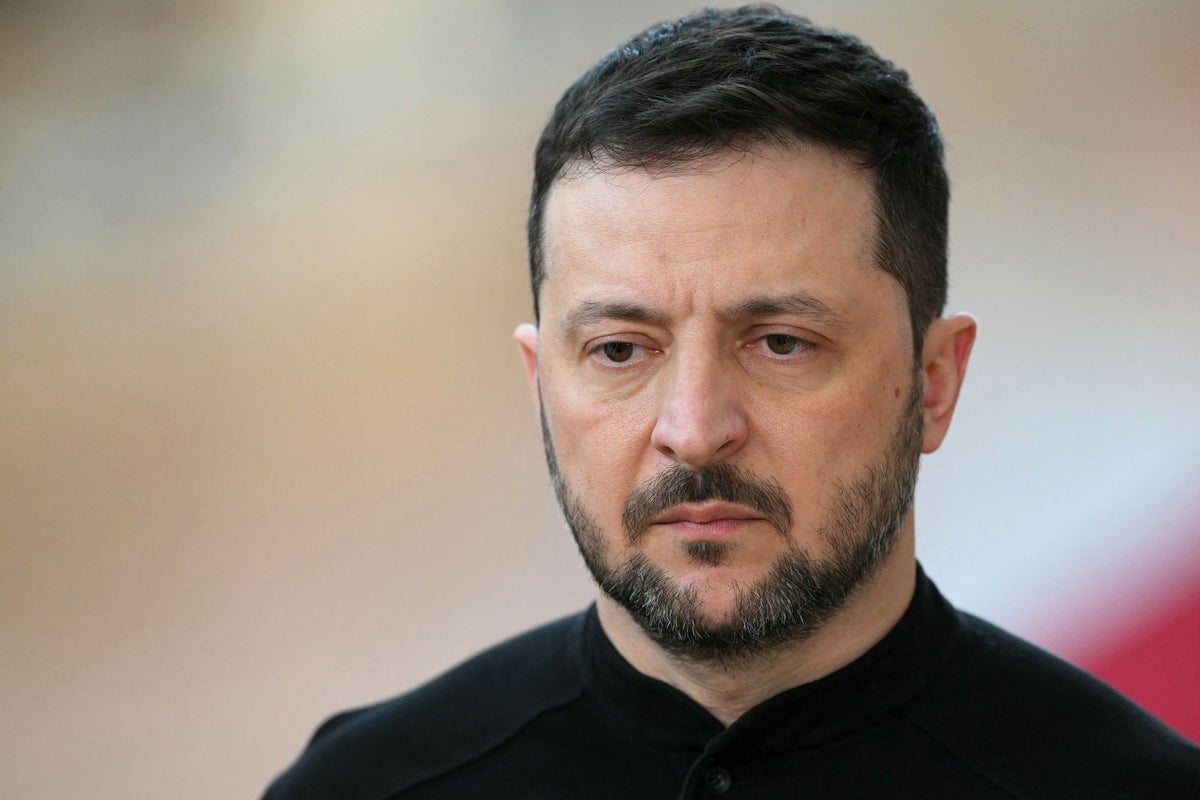 Ukraine war latest: MI6 chief to issue Putin warning amid peace talks<br>