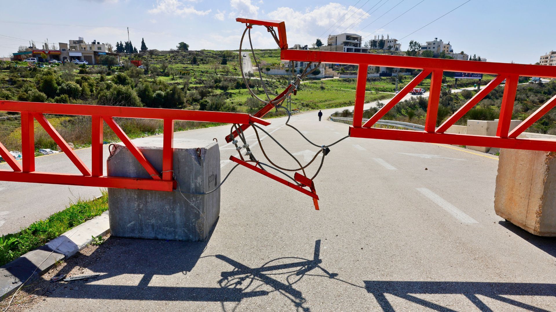 Life caged in the West Bank as Israeli gates, fences and walls isolate ...